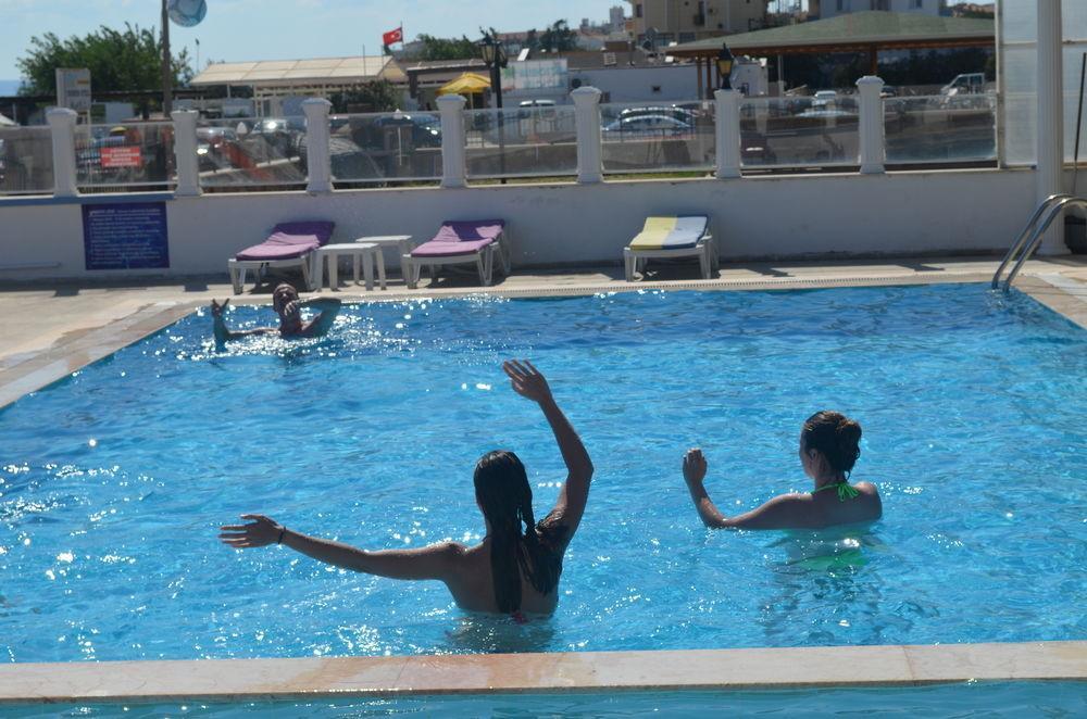 Yasmin Hotel Ayvalik Luaran gambar